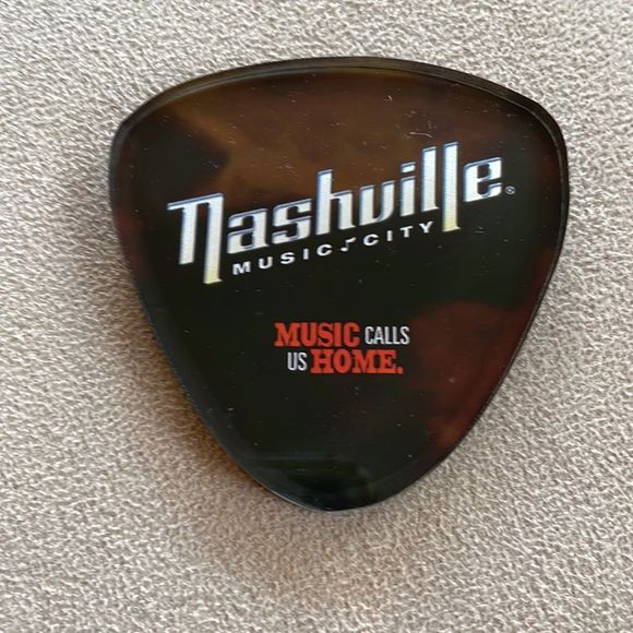 NASHVILLE magnet - Picture 1 of 4